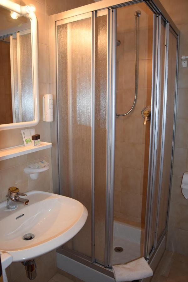 Hotel Ferrari بينْسولُ المظهر الخارجي الصورة